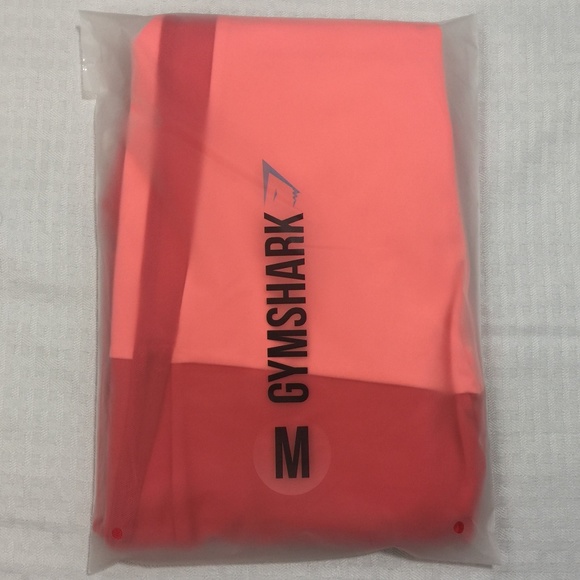 Gymshark Nikki B. Red Coral Dynamic Leggings, Med. - Picture 7 of 8